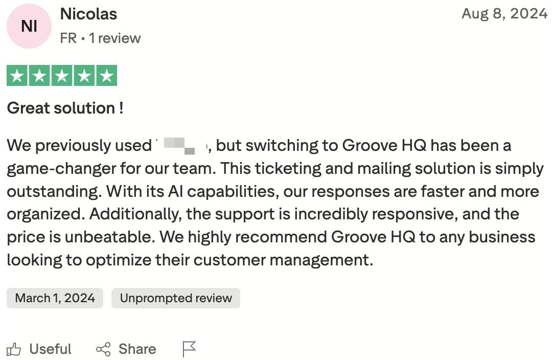 A customer review about Groove HQ