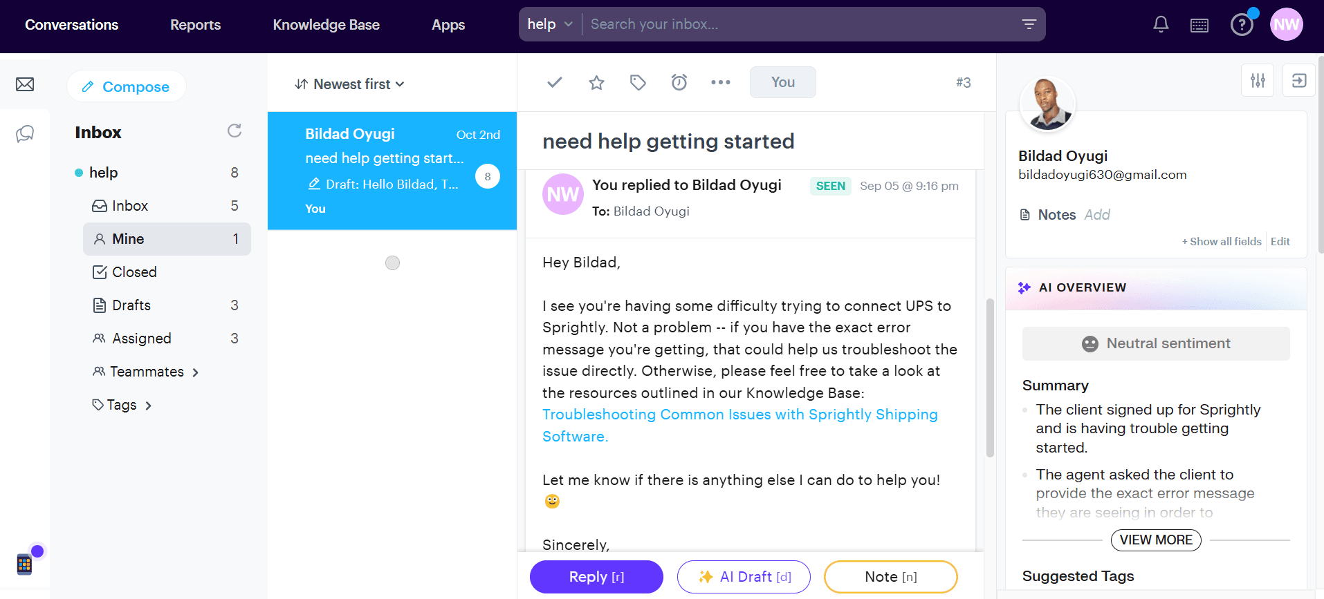 Groove' shared inbox allows your customer support team to effectively collaborate on emails.